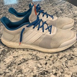 Adidas Ultra Boost ST